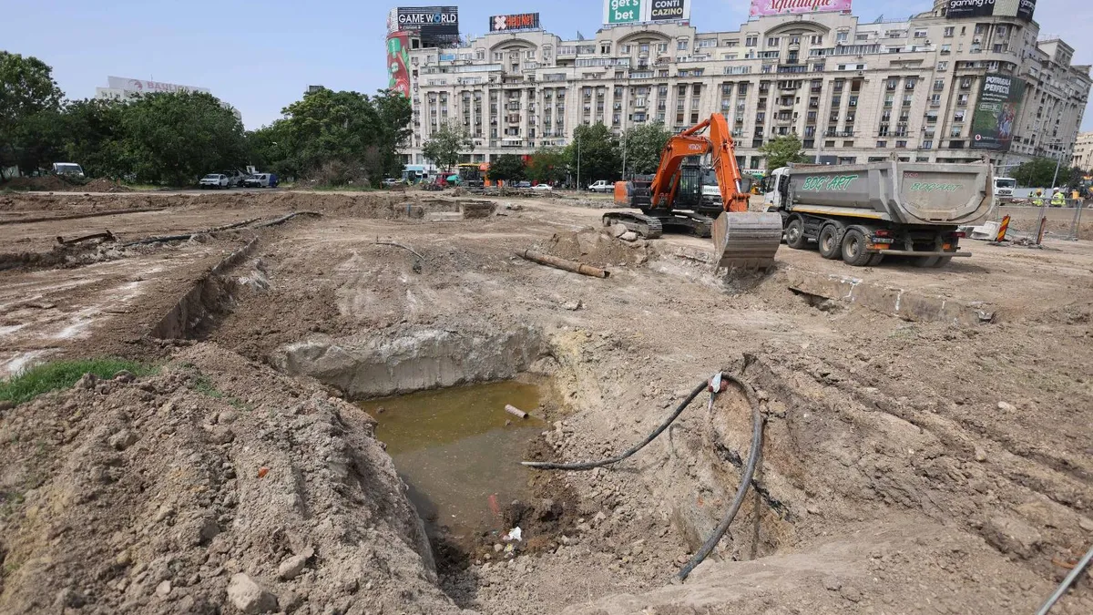 Restricții de circulație în Piața Unirii (sursa: Inquam Photos/George Călin)