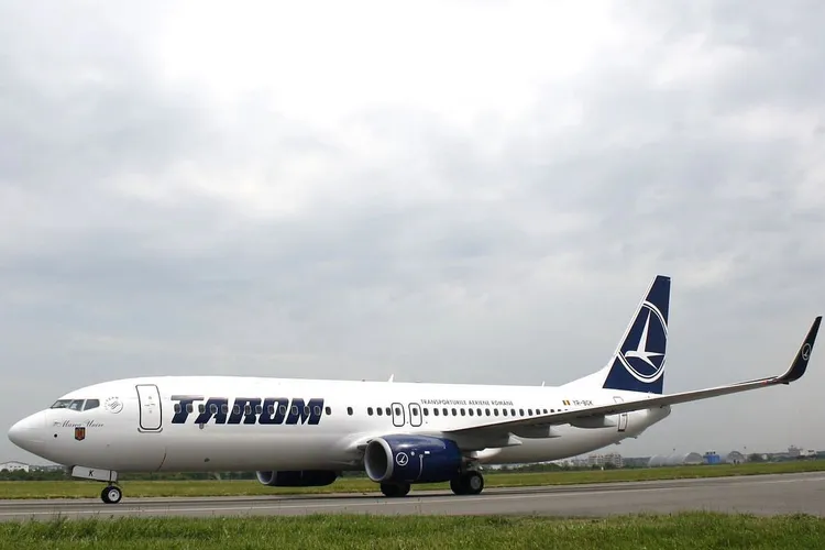 Pierderi uriașe la Tarom, deși a primit ajutor de stat și estima că va trece pe profit  Foto: Facebook Tarom