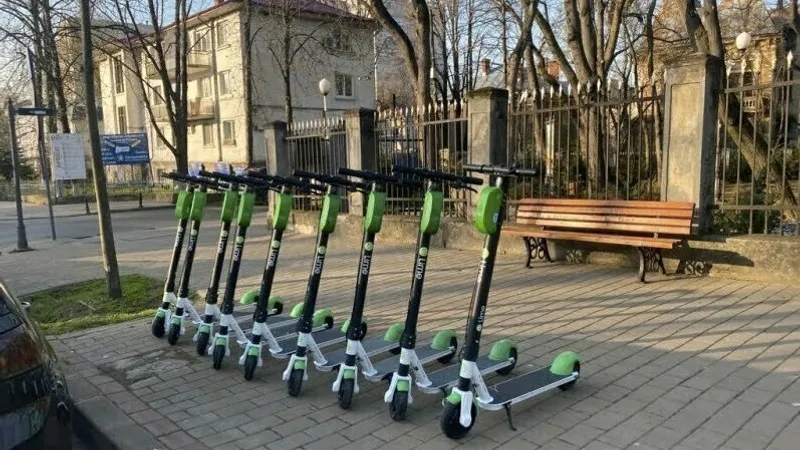 Cât costă să te plimbi cu trotineta electrică (sursa: ziaruldeiasi.ro)