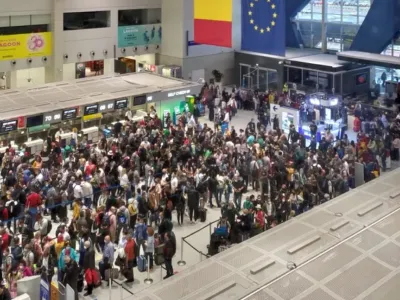 Cresc salariile pe unul din cele mai proaste aeroporturi din lume Foto: Romania TV