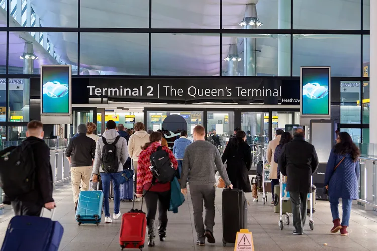 Atac cibernetic asupra aeroporturilor din Europa (sursa: Facebook/Heathrow Airport)