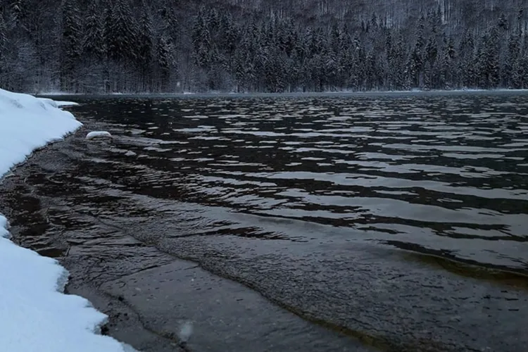 Lacul Sfânta Ana, turism în scădere (sursa: Facebook/Pro Szent Anna)