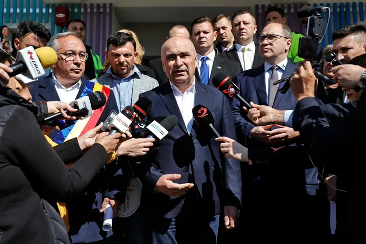 Tensiuni politice înaintea moțiunii de cenzură (sursa: Facebook/Ilie Bolojan)