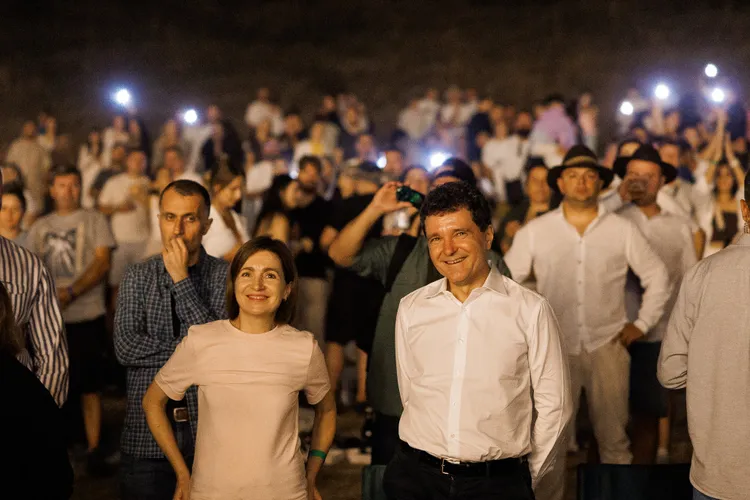 Atacuri în serie împotriva lui Nicușor Dan în noua publicație controlată de Budeanu, G4Media Foto: Facebook Maia Sandu