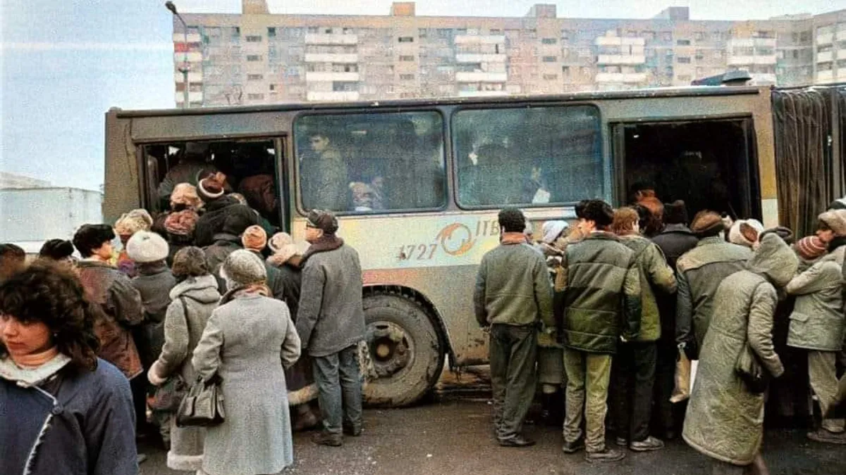 50% dintre români cred că regimul comunist a însemnat un lucru bun  Foto: Facebook