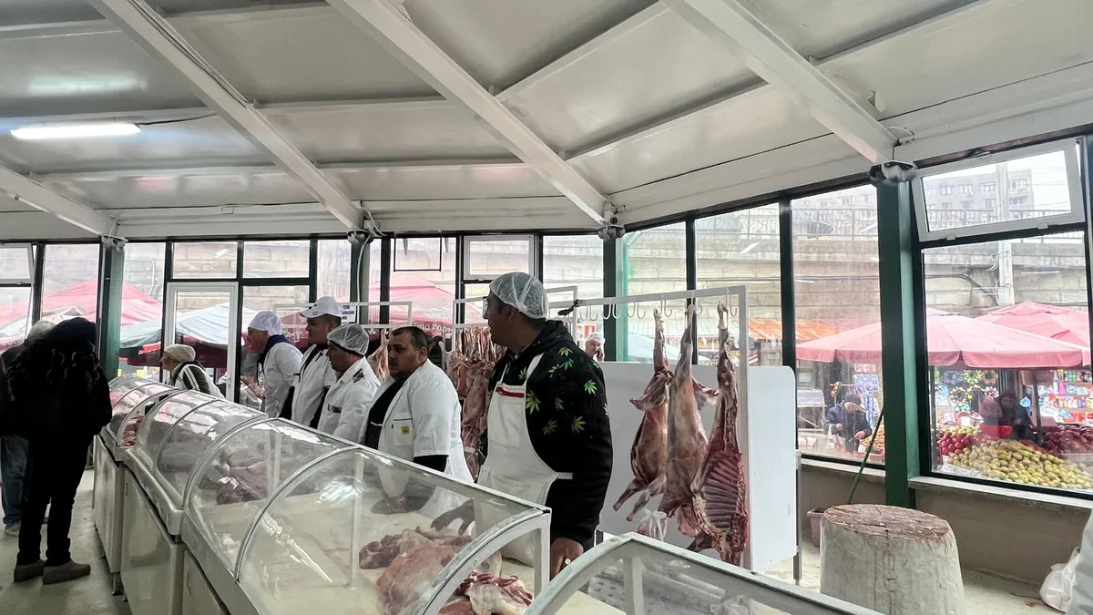 Carnea de miel din piețe s-a ieftinit față de 2025, supermarketurile vând și cu 50% mai scump (sursa: ziaruldeiasi.ro)