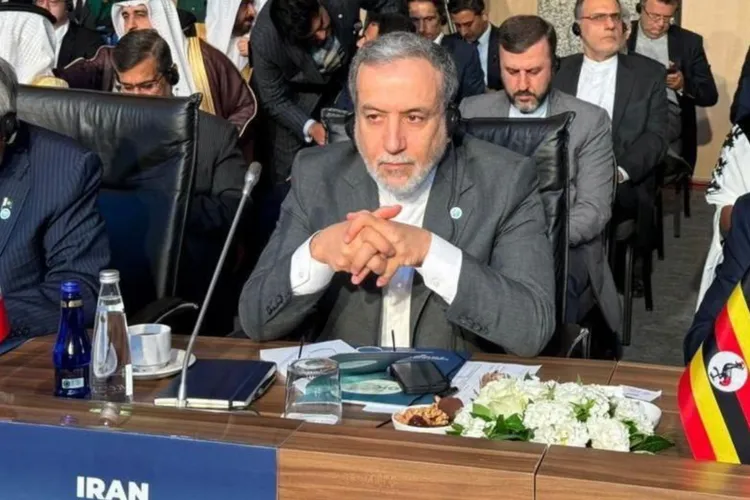 Strâmtoarea Ormuz, închisă pentru SUA și Israel (sursa: X/Seyed Abbas Araghchi)