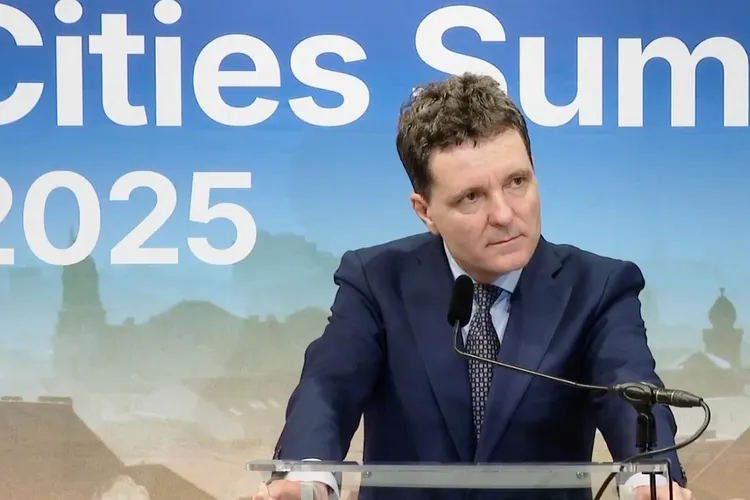 Preşedintele promite transparenţă privind anularea alegerilor (sursa: Facebook/Nicușor Dan)