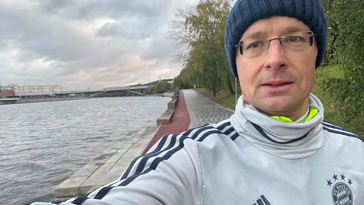 Ministrul maghiar de Externe postează selfie-uri de la Moscova Foto: Facebook