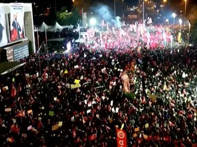 Arestarea primarului Istanbulului stârnește proteste masive (sursa: X/Ekrem İmamoğlu)