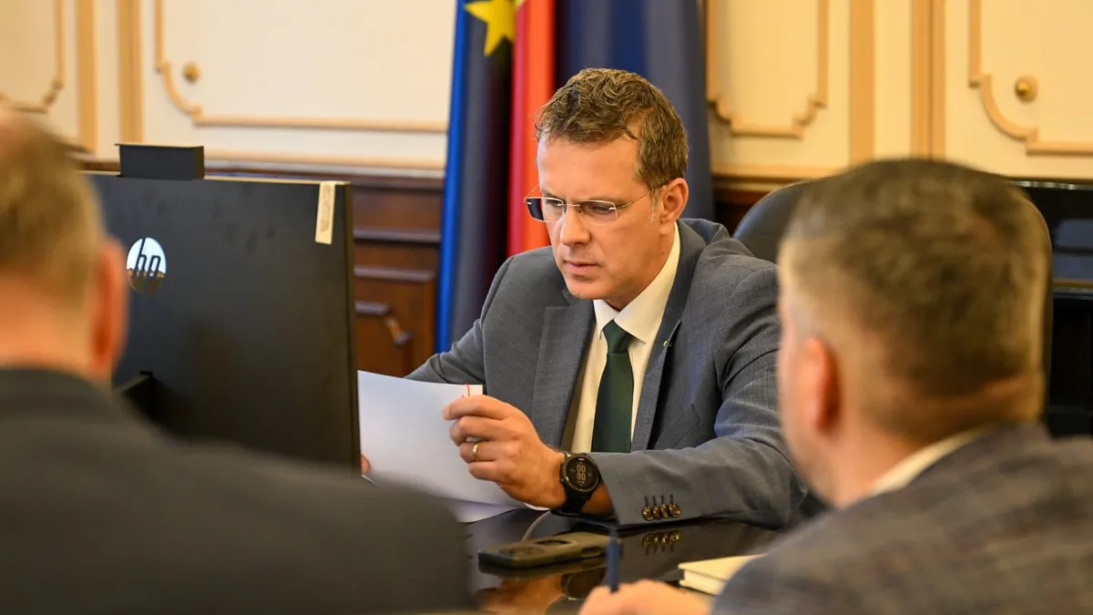 Suma uriașă pe care ministerul Apărării o va returna pensionarilor militari Foto: Facebook