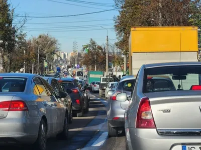 Cât timp fură traficul din viață (sursa: ziaruldeiasi.ro)