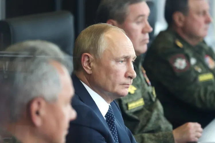 Putin are aprobarea Dumei de Stat pentru a trimite trupe în Donbas Foto: kremlin.ru