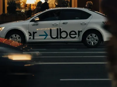 Prețuri triple la Uber și Bolt (sursa: Pexels/Vitaliy Mitrofanenko)