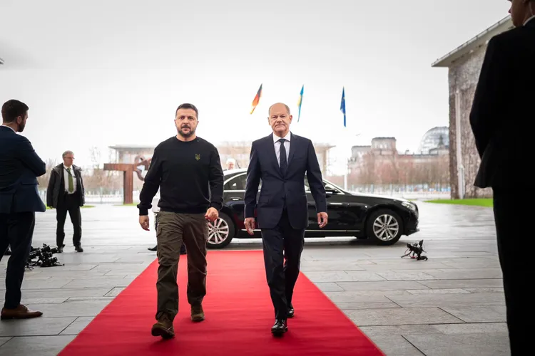 Zelenski critică discuția dintre Scholz, Putin (sursa: Facebook/Bundesregierung)