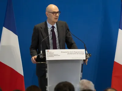 Franța cere verificarea profitului rafinăriilor (sursa: Facebook/Roland Lescure)