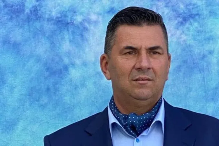 Estul Sălbatic: primarul PSD din Smârdan ar fi tras cu pistolul în clienții cu care trebuia să încheie o afacere. În 2023, ar fi bătut comisarii de mediu