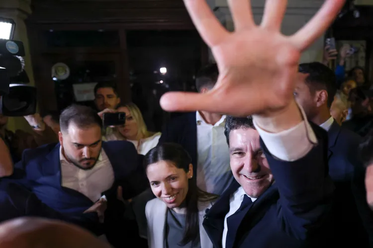 Încredere uriașă în Nicușor Dan, partidele pro-europene ar câștiga Foto: Inquam/George Calin