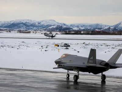 Este neclar motivul tragediei din Norvegia (sursa: Twitter/NATO Air Command)