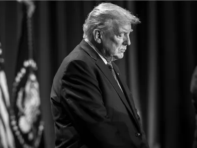 Pilotul salvat din Iran este „grav rănit” (sursa: Facebook/The White House)