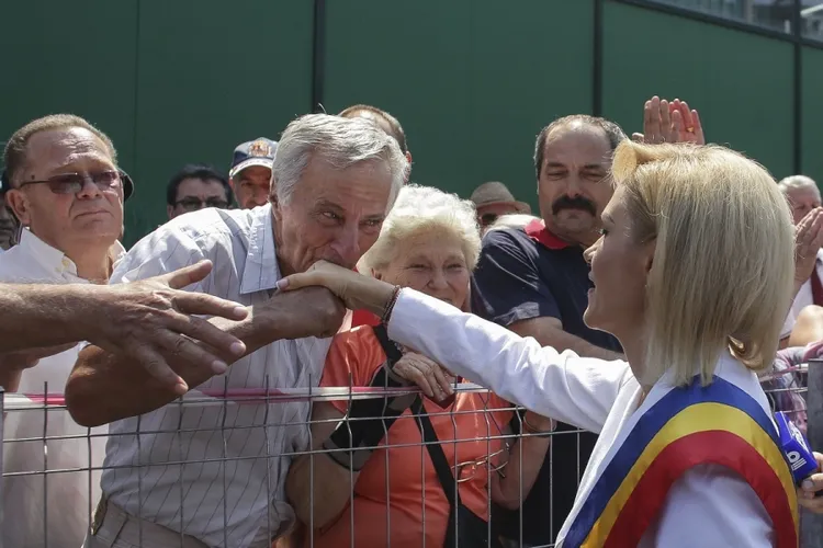 Moștenirea Gabrielei Firea lovește peste ani în bucureșteni Foto: Inquam/Octav Ganea