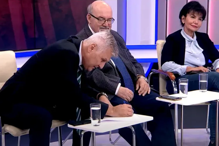 Viitorul ministru PSD al Economiei, Daniel Zamfir, a dat în scris, acum 10 zile, că nu va vota guvernul Luca Niculescu