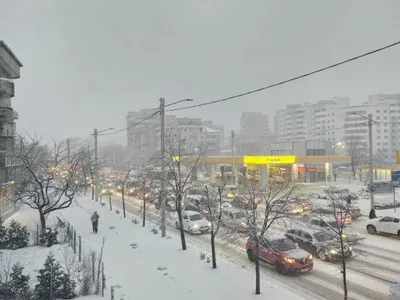 Ninge viscolit - deszăpezirea nu se face (sursa: ziaruldeiasi.ro)