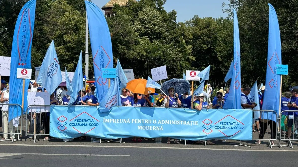 Greve în primării din cauza tăierilor (sursa: Facebook/Federatia Columna - Scor)