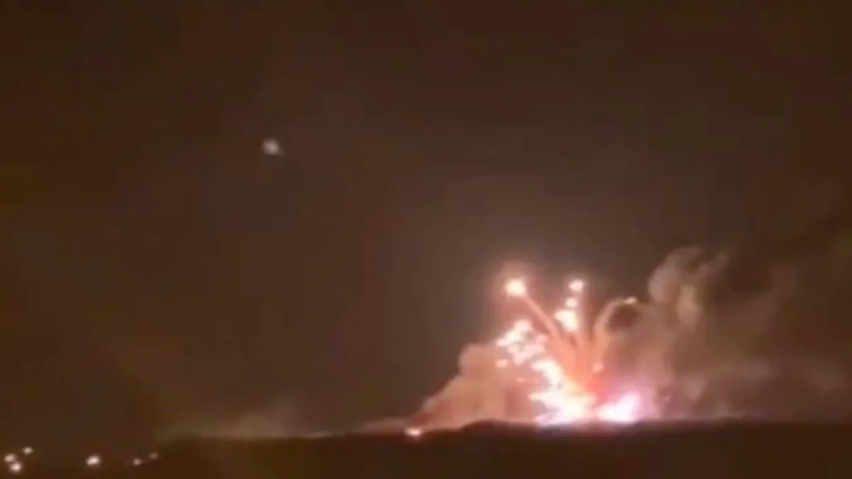 Rușii acuză Ucraina că a bombardat depozitul de muniție (sursa: The Mirror)