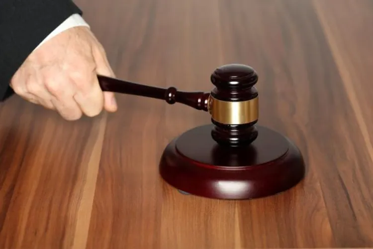 Cel mai ridicol dosar DNA din România: la începutul procesului, erau 309 inculpați. Azi, toate faptele s-au prescris, nimeni nu a fost condamnat