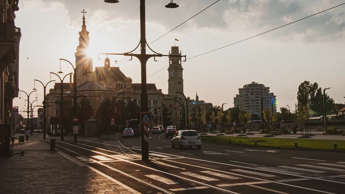 apus de soare peste orașul Iași