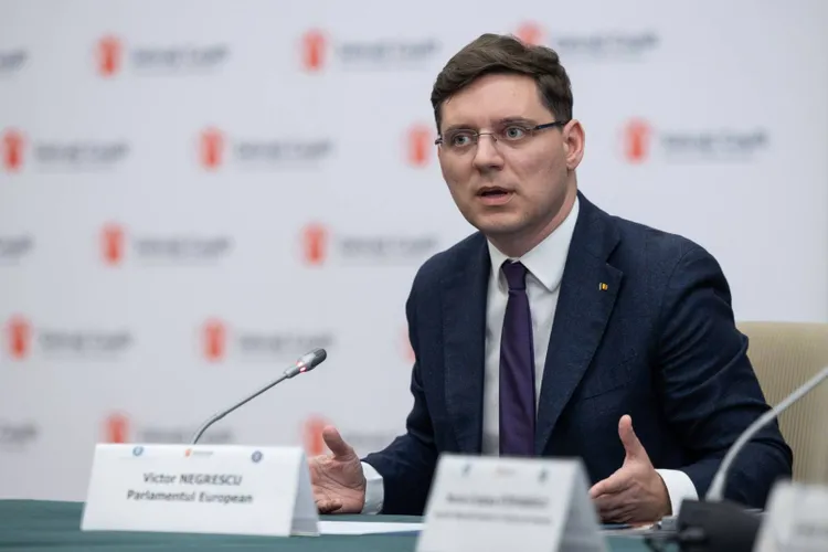 Negrescu (PSD) îl susține pe Nicușor (sursa: Facebook/Victor Negrescu)