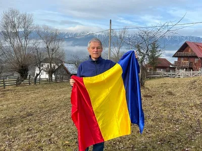 Cioloș aruncă pisica Schengen la Iohannis (sursa: Facebook/Dacian Cioloș)