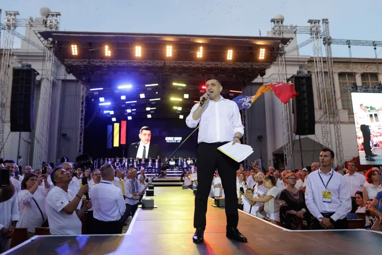 George Simion îl laudă pe Viktor Orban Foto: Inquam Photos / George Călin