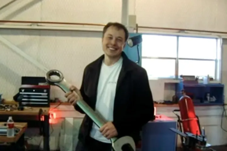 Modelul Tesla low-cost, în suspans (sursa: Twitter/Elon Musk)