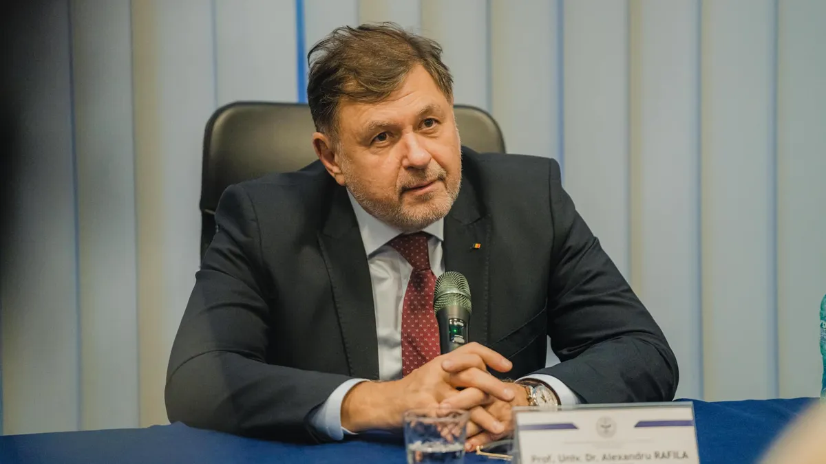 Medic eminent a vrut să se întoarcă în România, Rafila l-a refuzat Foto: Facebook