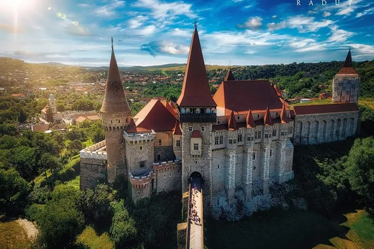 Castelul Corvinilor, restaurat cu banii PNRR (sursa: Facebook/Muzeul Castelul Corvinilor)