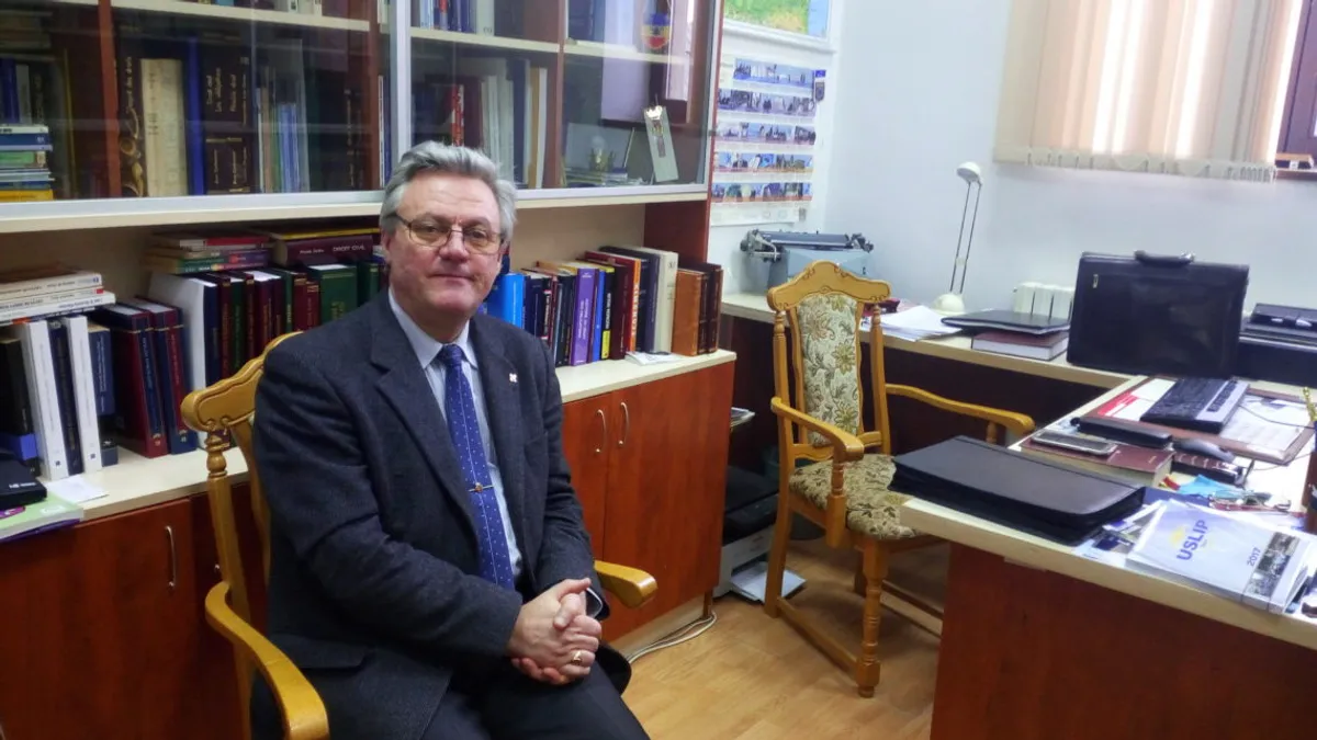 Primul judecător român la tribunalul UE, Valeriu Ciucă, desființează modul în care CCR protejează pensiile speciale Foto: cuzanet.ro