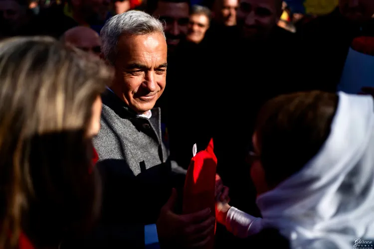 Cum a vrut Georgescu să dea puci Foto: Facebook