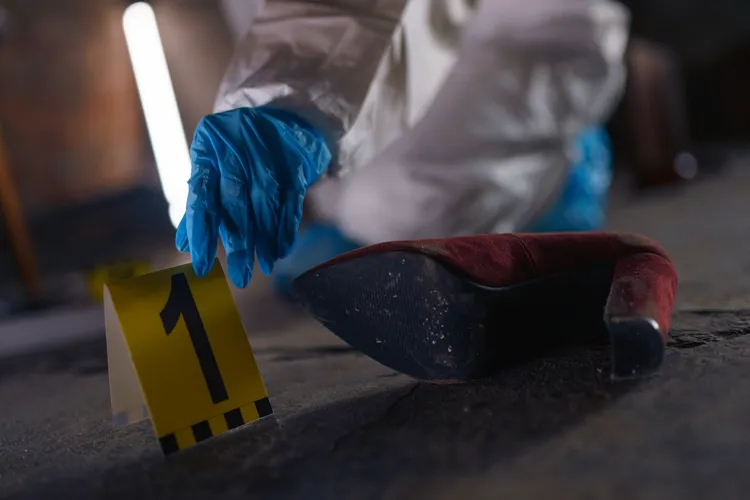 Judecători miloși cu criminalii: condamnat la 18 ani pentru omor, eliberat după nici trei ani