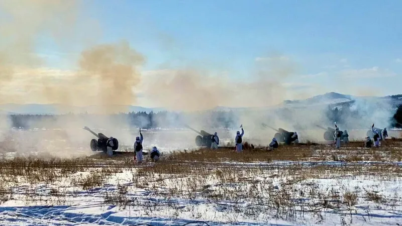 Civilii, evacuați din Donbas în timp ce ostilitățile escaladează treptat Foto: mil.ru