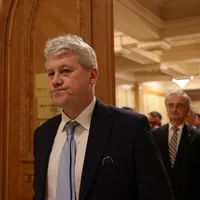 Tunul de 816 milioane de euro din SAFE pregătit pentru Predoiu: arme de asalt pentru MAI, MApN, SRI și SPP (sursa: Inquam Photos/Octav Ganea)