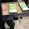 După reaprinderea scandalului Vicol, încă dosar îl urmărește pe Grindeanu, al cutiilor pline cu euro: Simion susține că numele liderului PSD a fost înnegrit în dosar