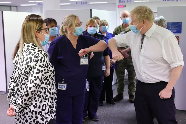 Boris Johnson crede că lockdown-ul a salvat vieți Foto: Facebook