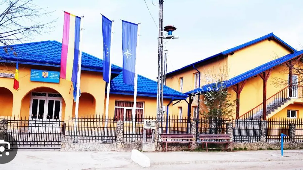 Proiect turistic european, transformat în fast-food (sursa: Facebook/Primăria Mironeasa)