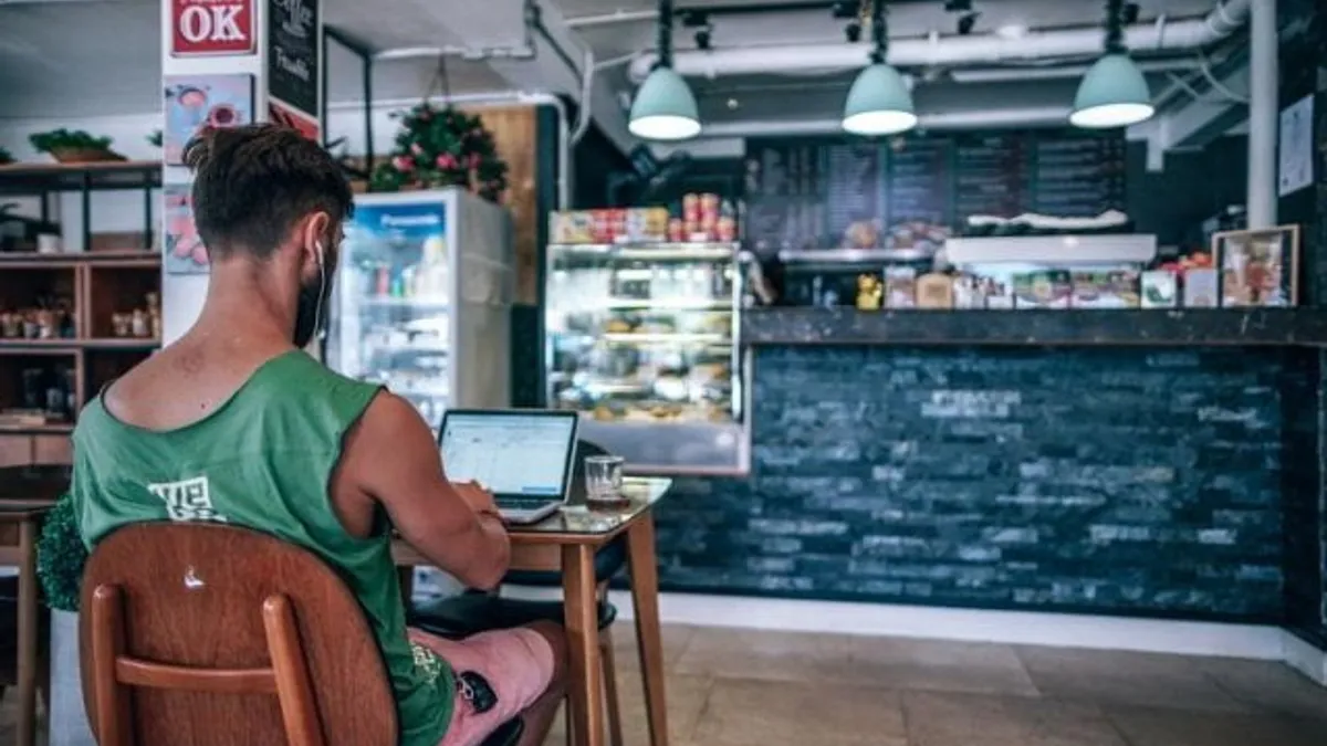 România, "invadată" de nomazii digitali (sursa: ziaruldeiasi.ro)