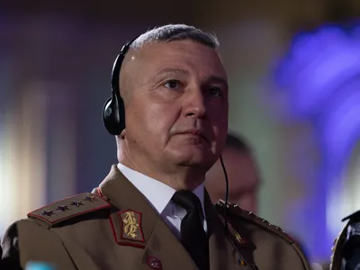 Breșele de securitate IT din MApN de care au profitat hackerii ruși i-au fost semnalate generalului Vlad, șeful Statului Major. Acesta le-a ignorat (sursa: Facebook/Șeful Statului Major al Apărării)