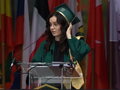 VIDEO Discurs viral al unei absolvente a UMF Iași: „Asta nu este medicină”