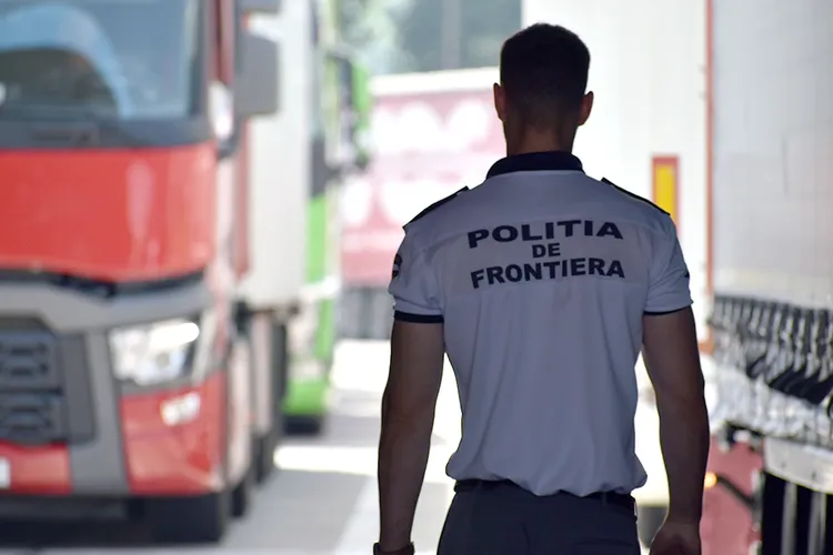 Vama de est a României (dar și a UE), ciuruită de șpăgi: traficanții știu ce agenți iau mită iar șpăgarii au programul contrabandiștilor