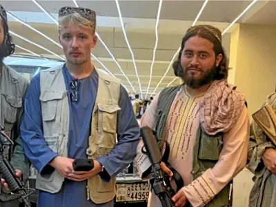 Influenceri occidentali acuzați de propagandă pro-talibană (sursa: Instagram/teabropartyyy)